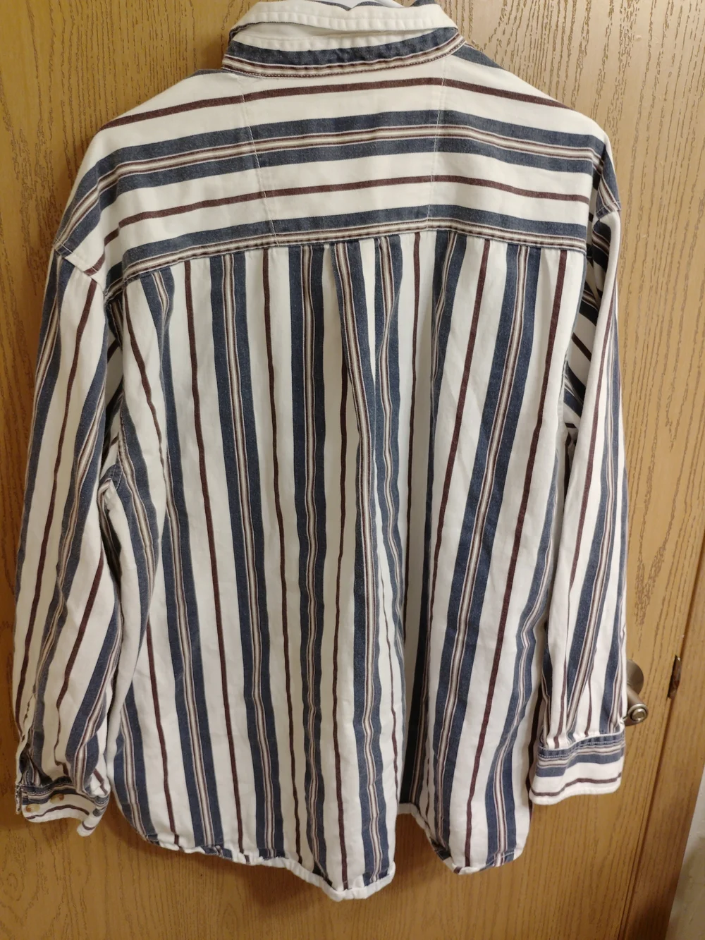 Faded Glory White Button-Down Shirt with Navy & Brown Stripes